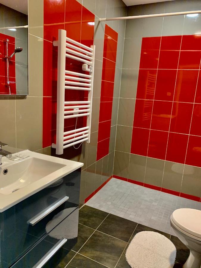 Splendide Studio Au Coeur Historique De Frejus Apartment Екстериор снимка